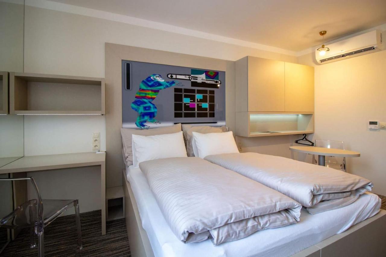 Smarthotel Nezvalova Archa Alamóc Kültér fotó