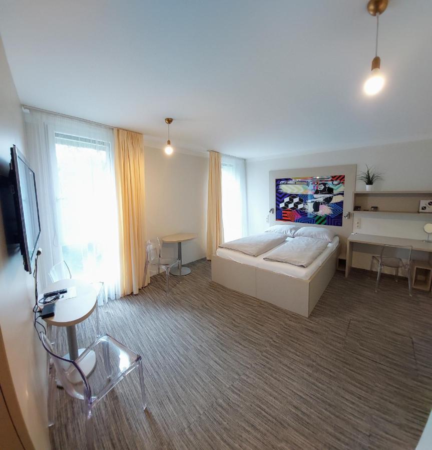 Smarthotel Nezvalova Archa Alamóc Kültér fotó