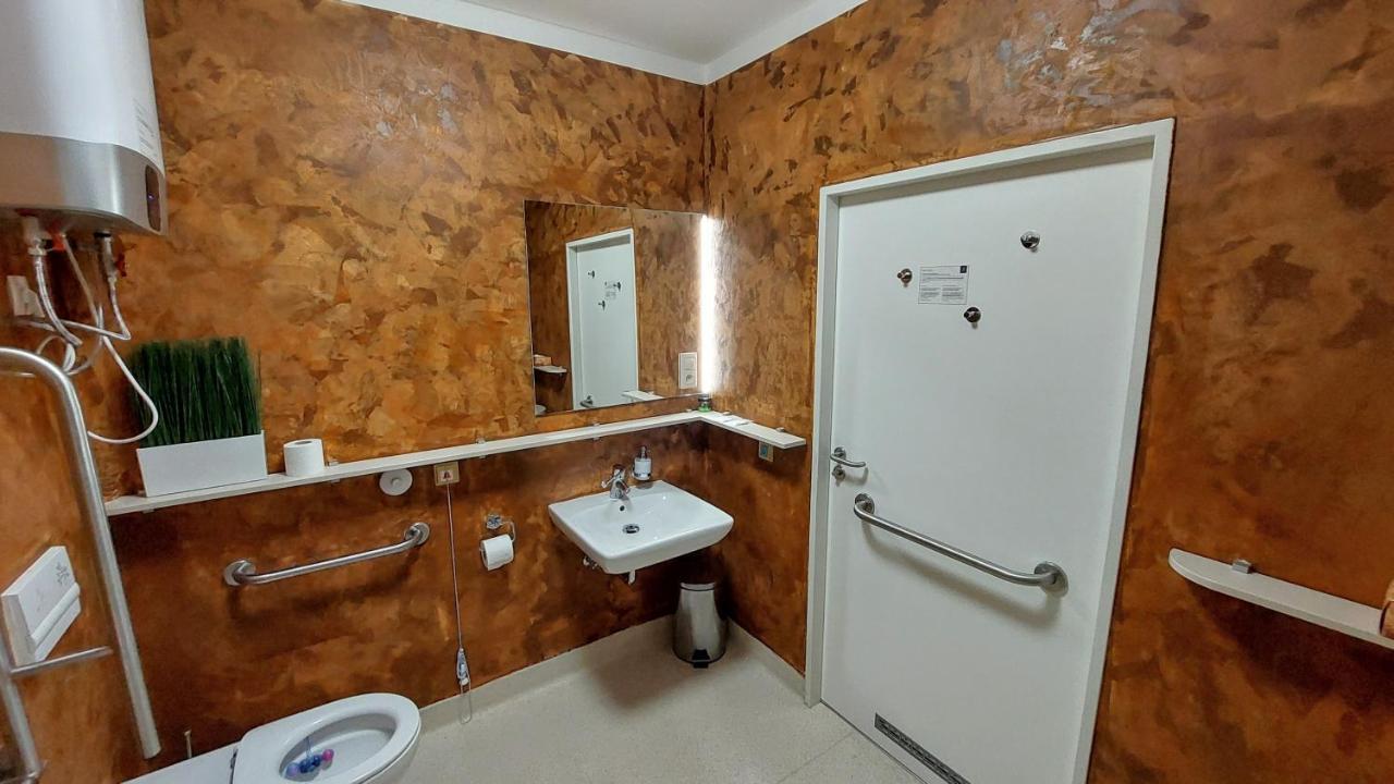 Smarthotel Nezvalova Archa Alamóc Kültér fotó