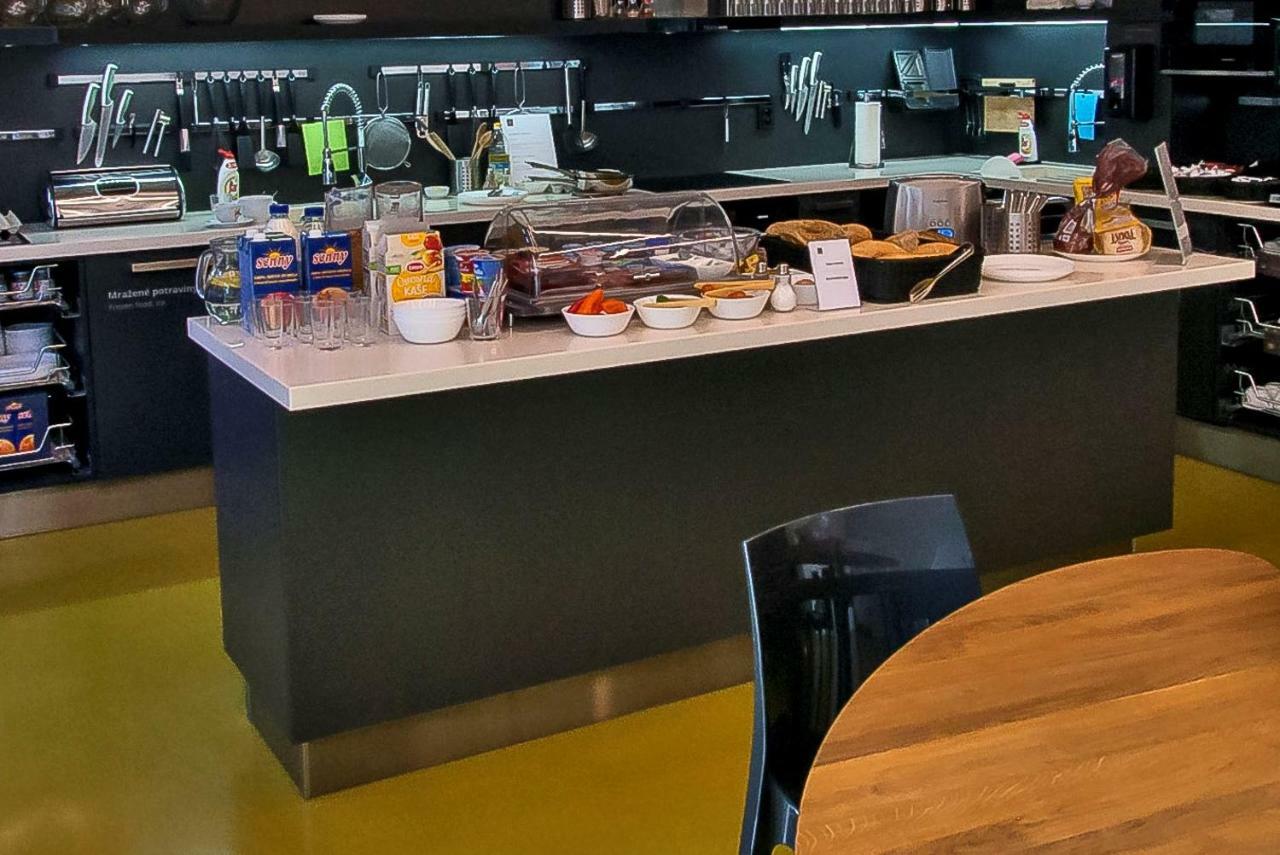 Smarthotel Nezvalova Archa Alamóc Kültér fotó