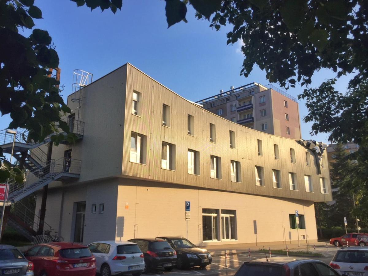 Smarthotel Nezvalova Archa Alamóc Kültér fotó